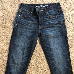American Eagle Tomgirl Women’s Jeans